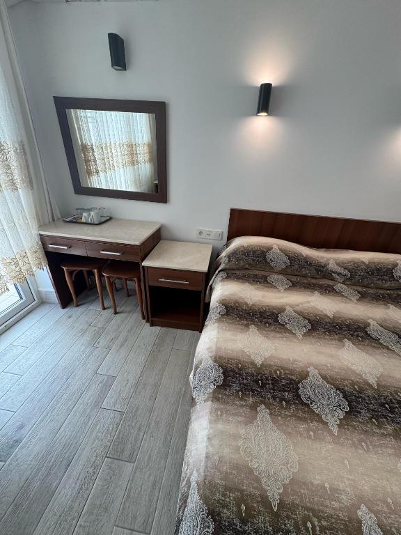 Family Rooms 11