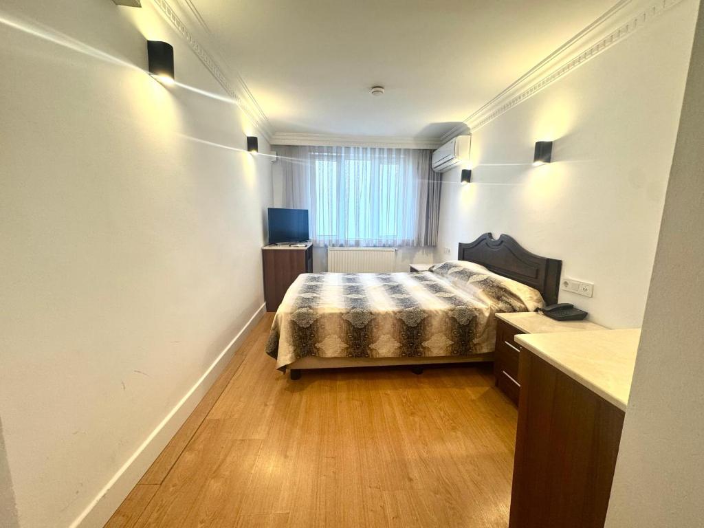 Single Rooms 2